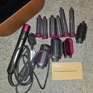 Dyson Airwrap styling system